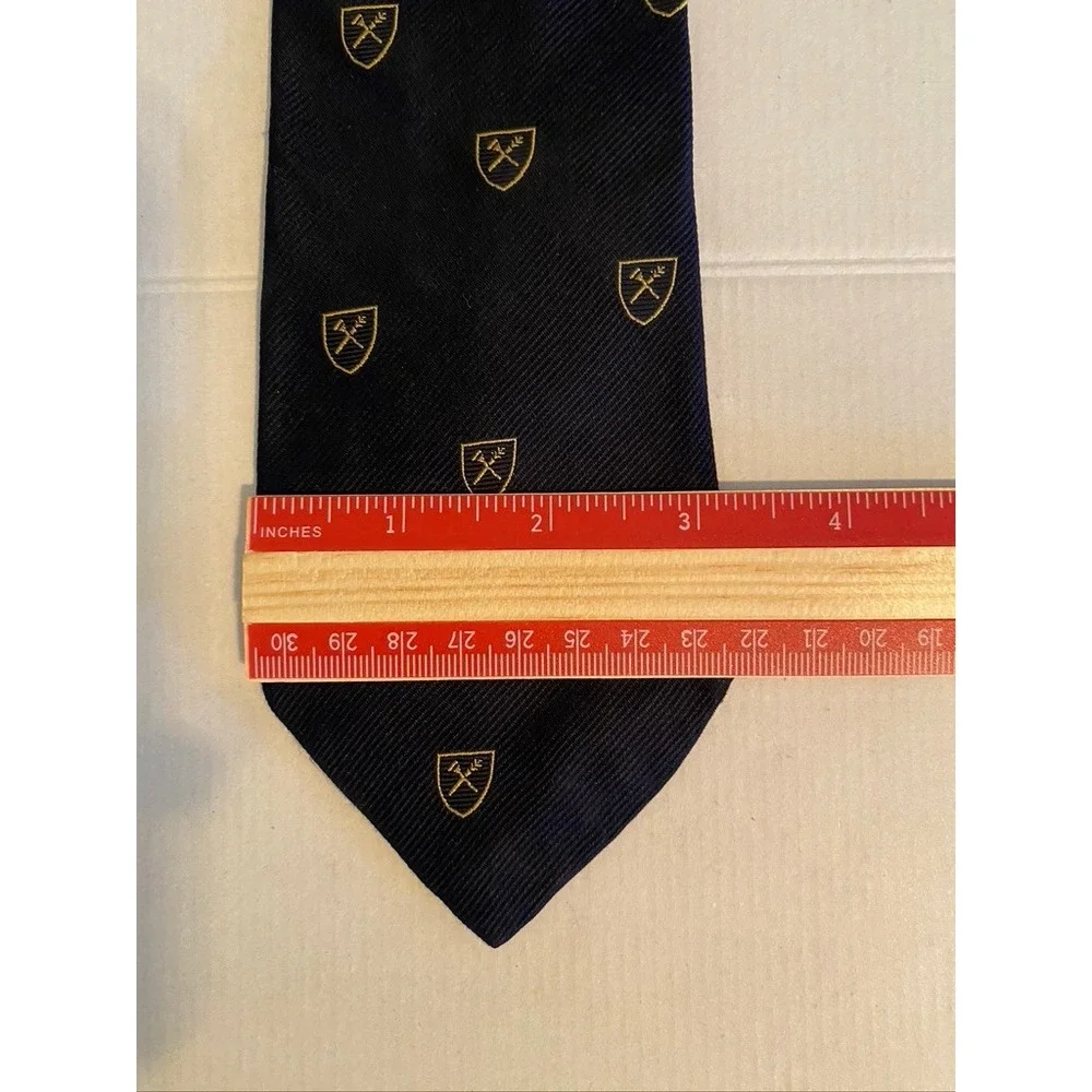 Emory University Stratton-Crooke Navy Blue Silk Crest Necktie Men Collegiate Tie